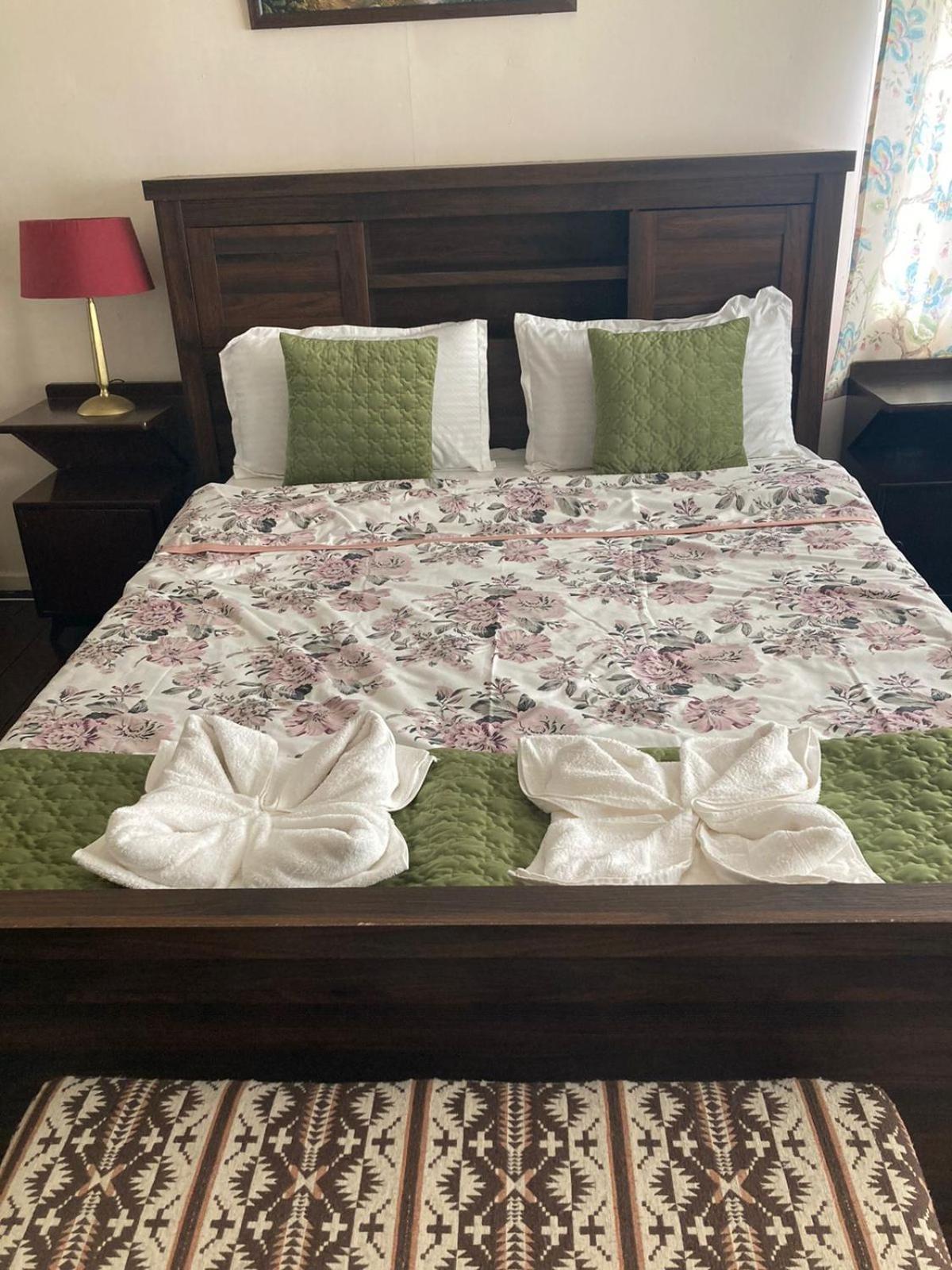 Montevideo Boutique Homestay Shillong Eksteriør billede